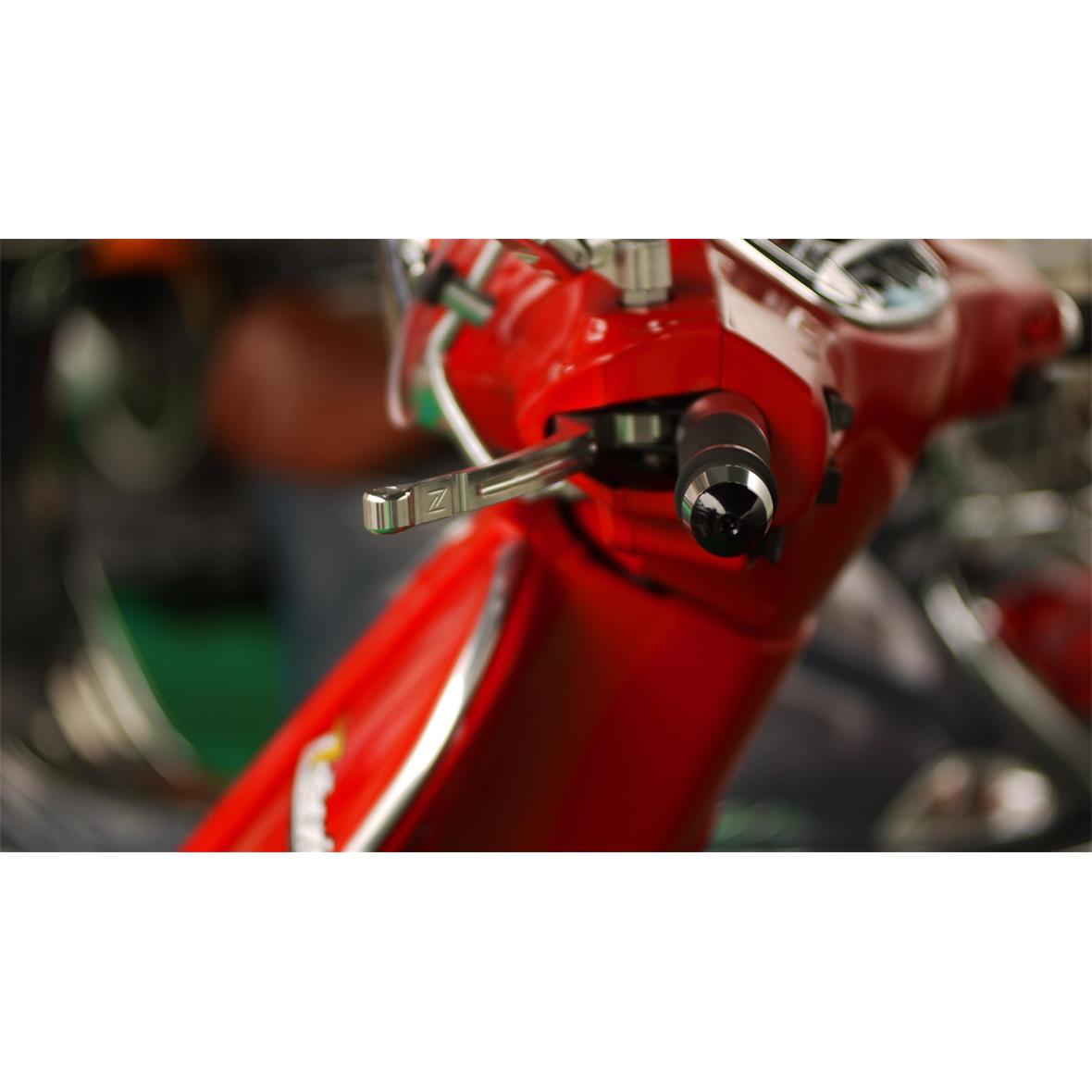 Juego de manetas de freno plateadas Zelioni izquierda y derecha para Vespa ET/LX/LXV/S/Primavera/Sprint