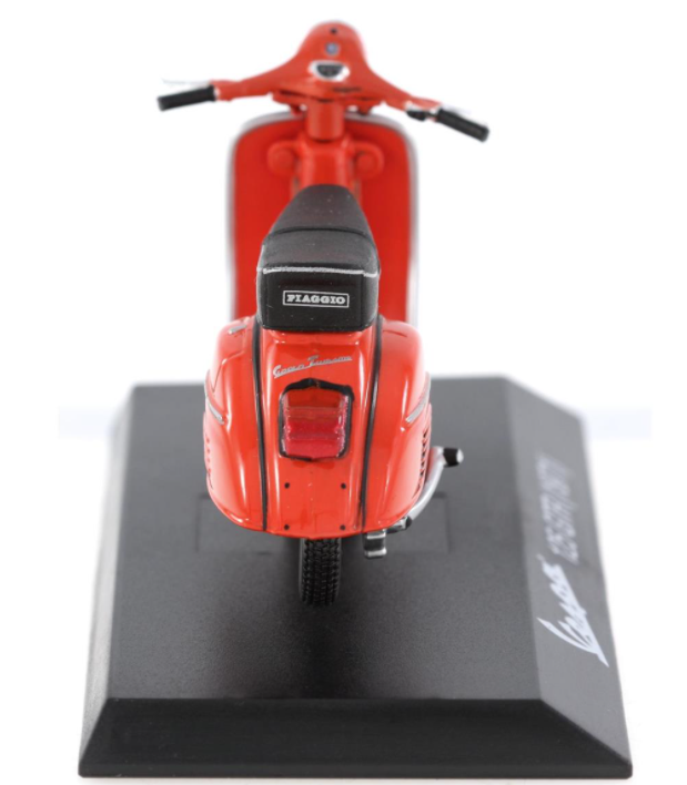 Modelo Vespa 125 GTR (1968), rojo