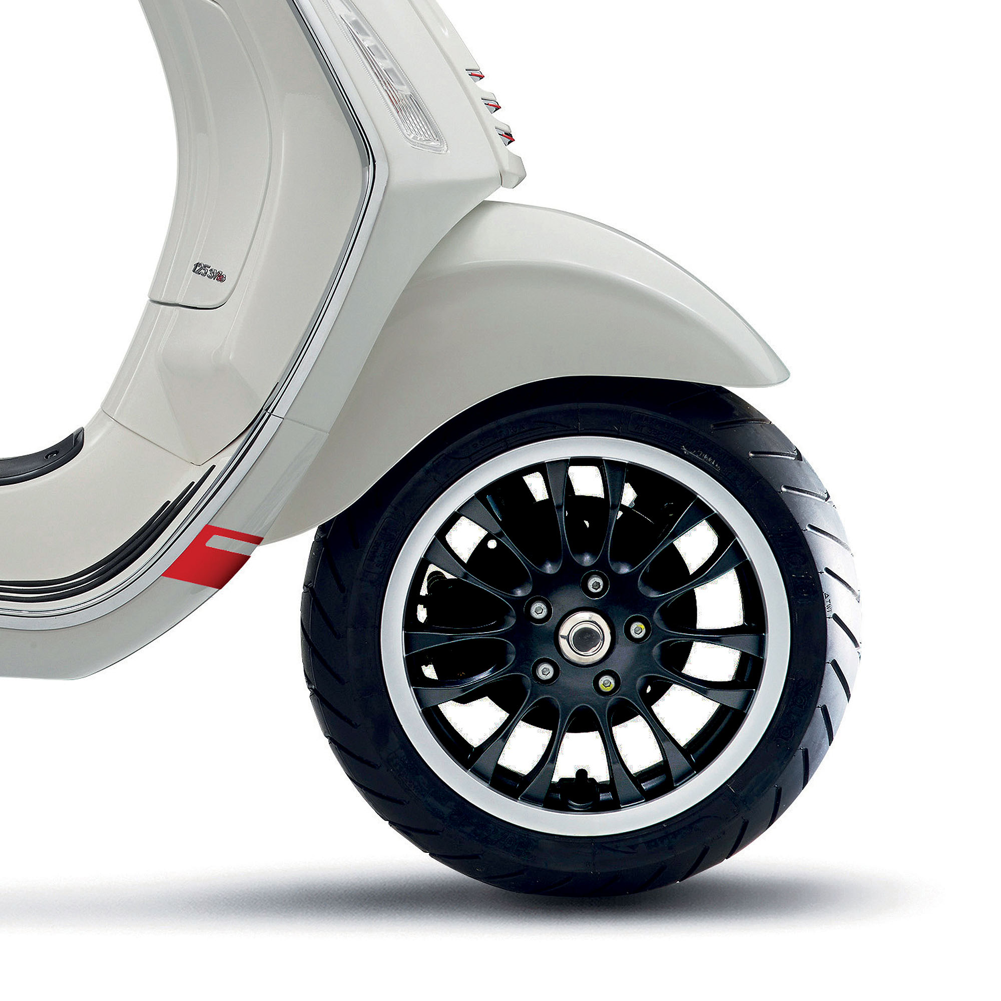 Llanta negra para Vespa Sprint