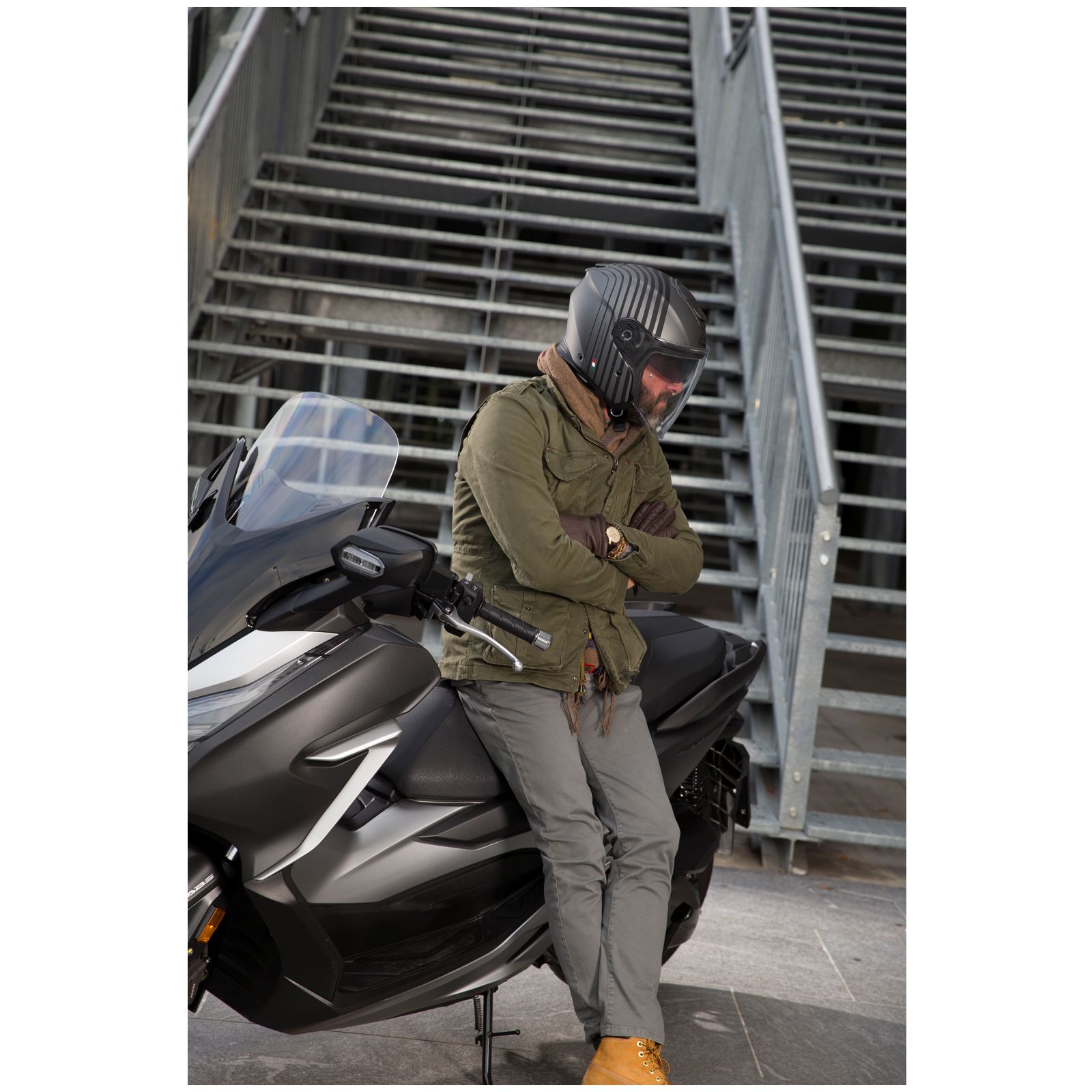 Casco Caberg Flyon Bakari, mate-gun/negro