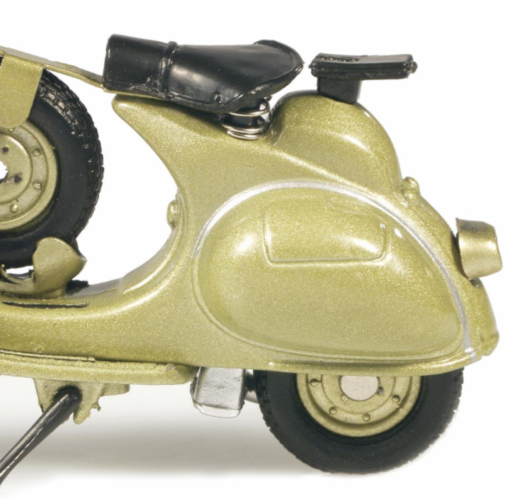 Modelo Vespa 125 6 Giorni (1952), bronce