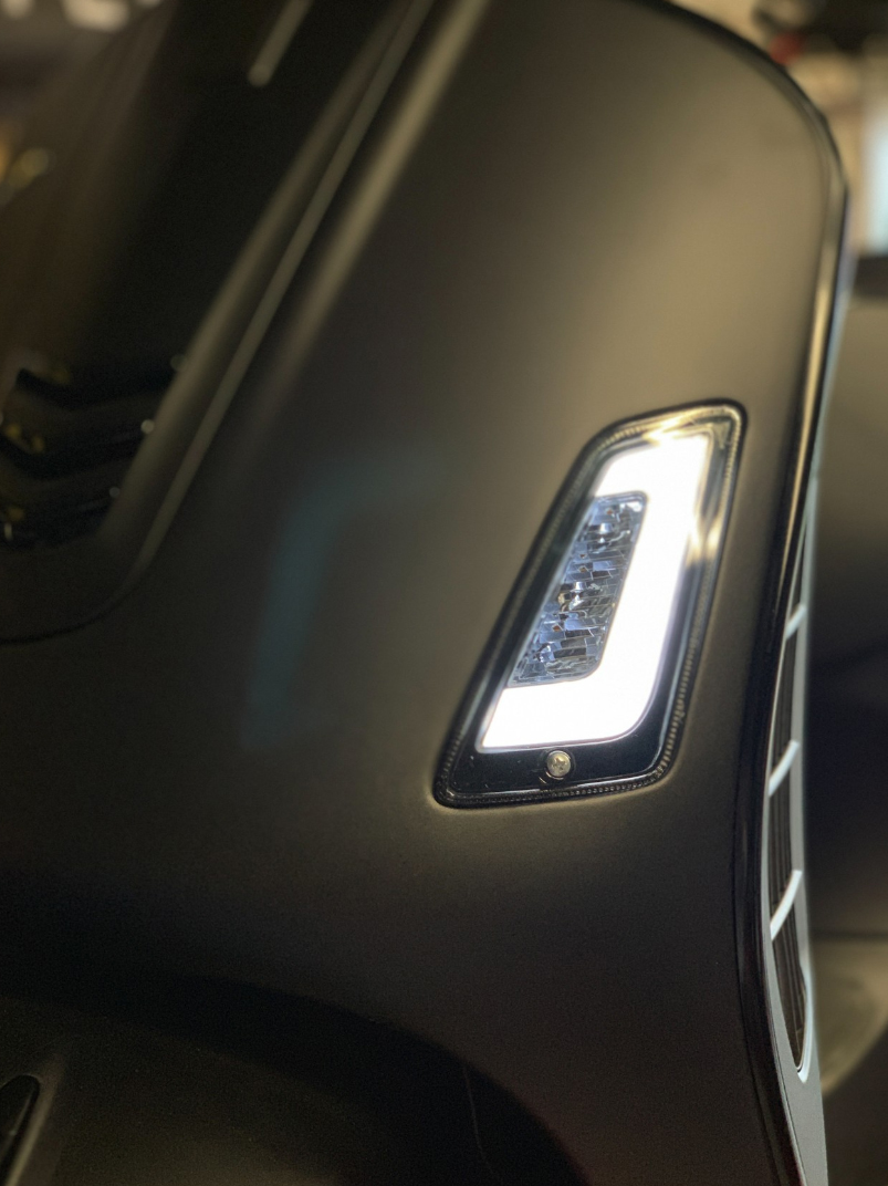 Juego de intermitentes LED delanteros, tintados para Vespa GT, GTL, GTV, GTS 125-300 (2014-2018)